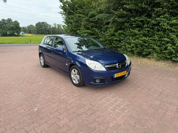 Opel Signum