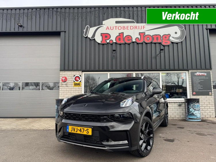Lynk & Co 01