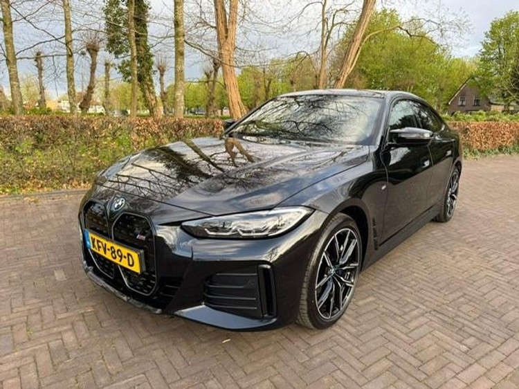 Bmw i4