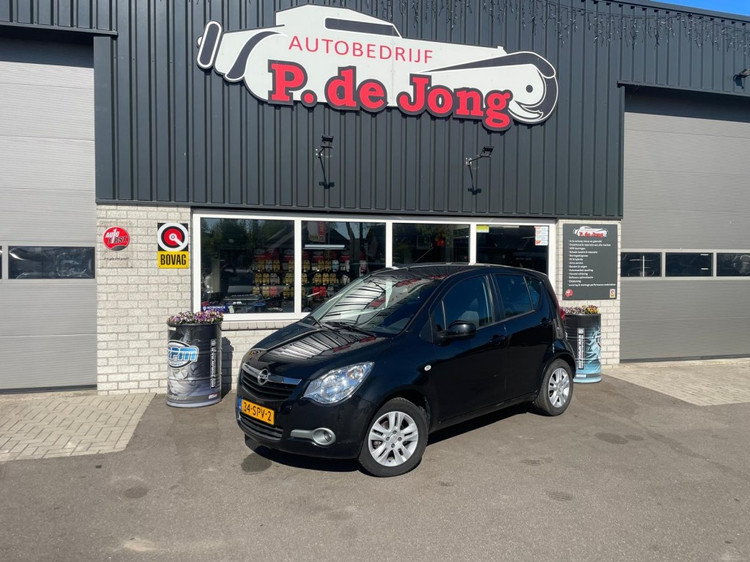 Opel Agila