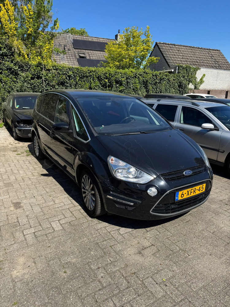 Ford S-max