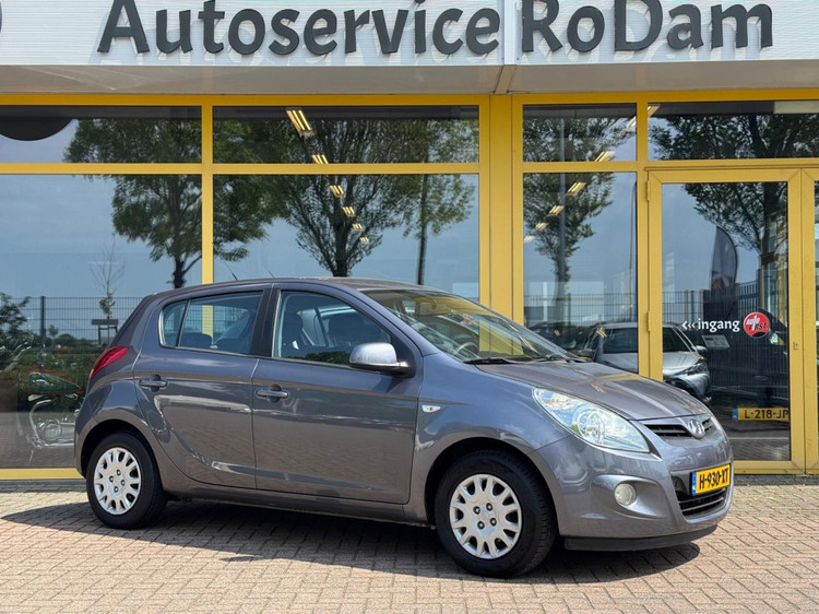 Hyundai I20