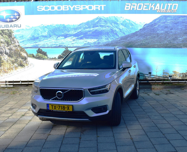 Volvo XC40