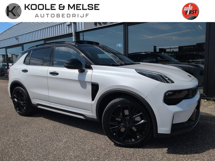 Lynk & Co 01