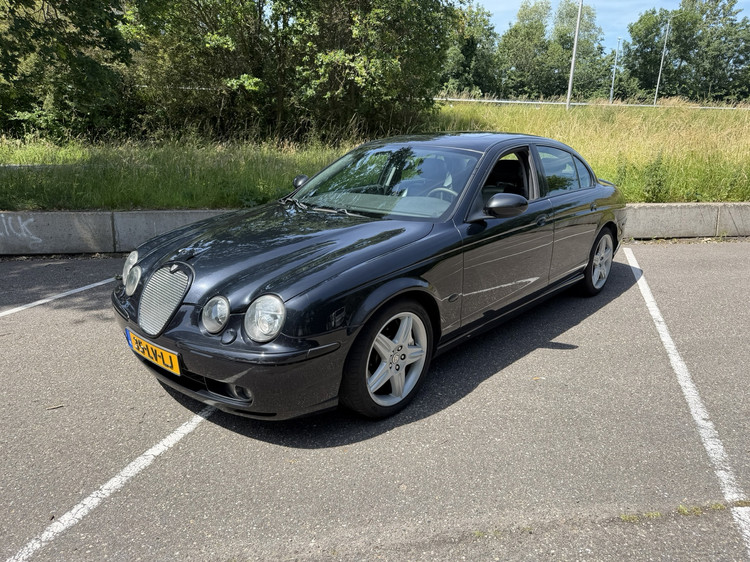 Jaguar S-type