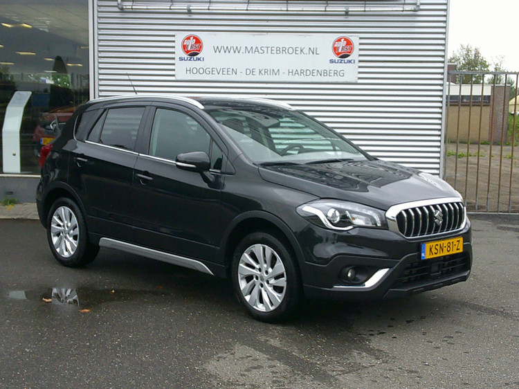 Suzuki S-Cross