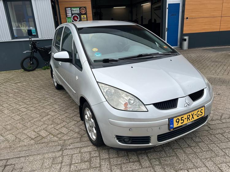 Mitsubishi Colt