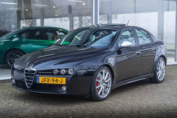 Alfa Romeo 159