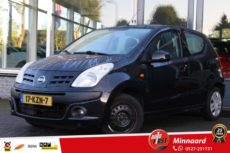 Nissan Pixo