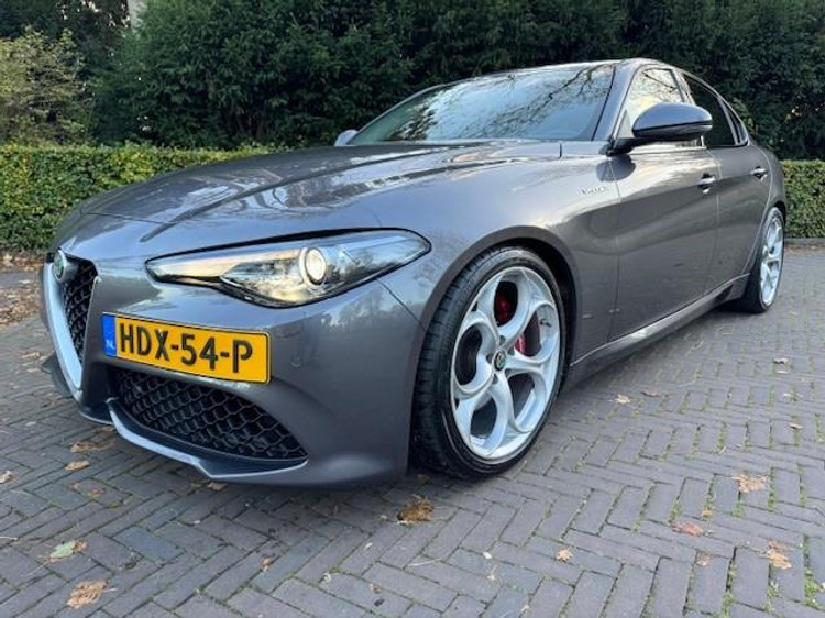 Alfa Romeo Giulia