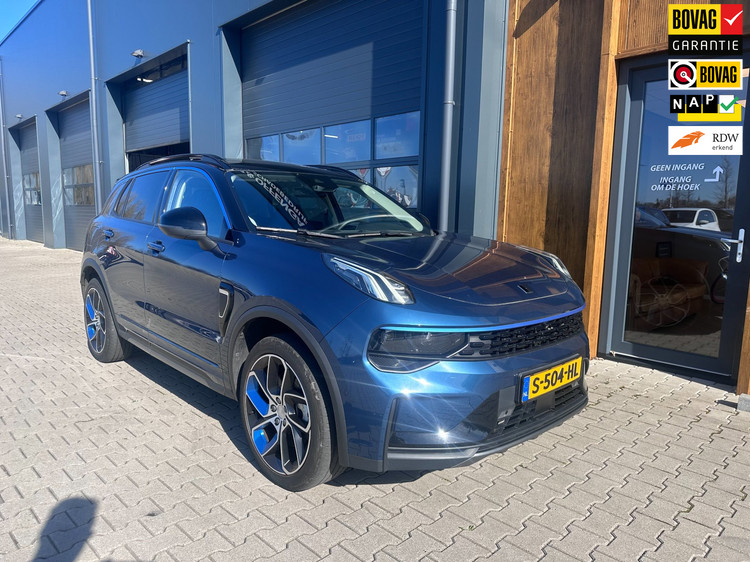 Lynk & Co 01